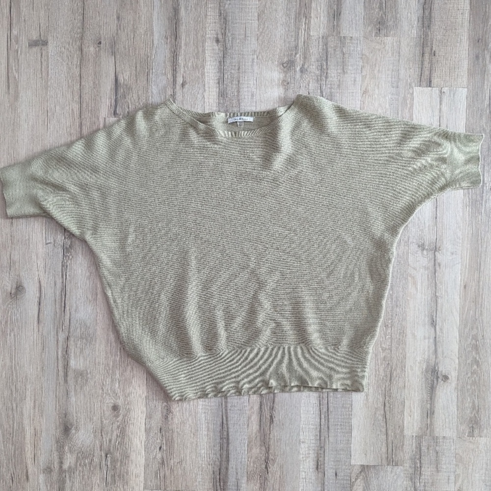 Vila Milano Sage Green Short Sleeve Ribbed Pullover, Drop Shoulder, Large